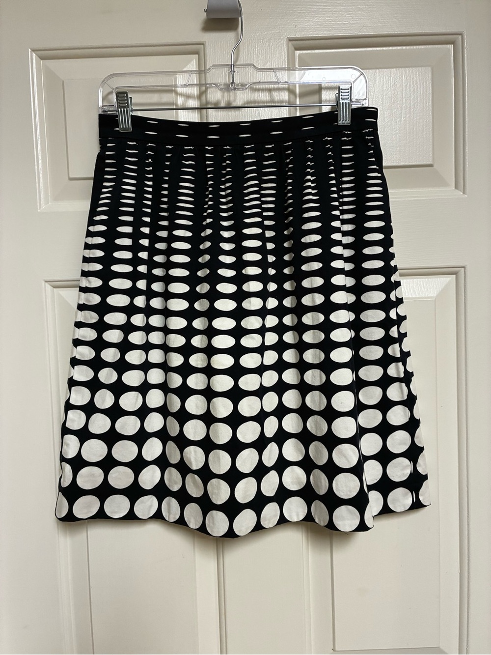 J. Crew Navy & White Dot Skirt Size 6